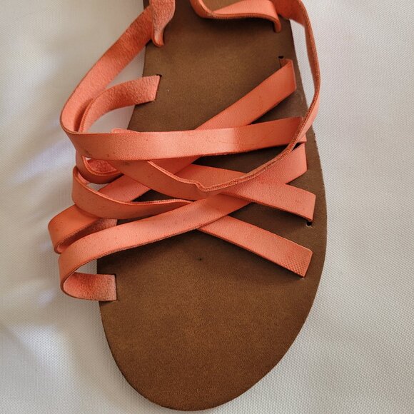 Forever 21 Gladiator Strappy Flat Sandals SZ 6.5 - Picture 9 of 10